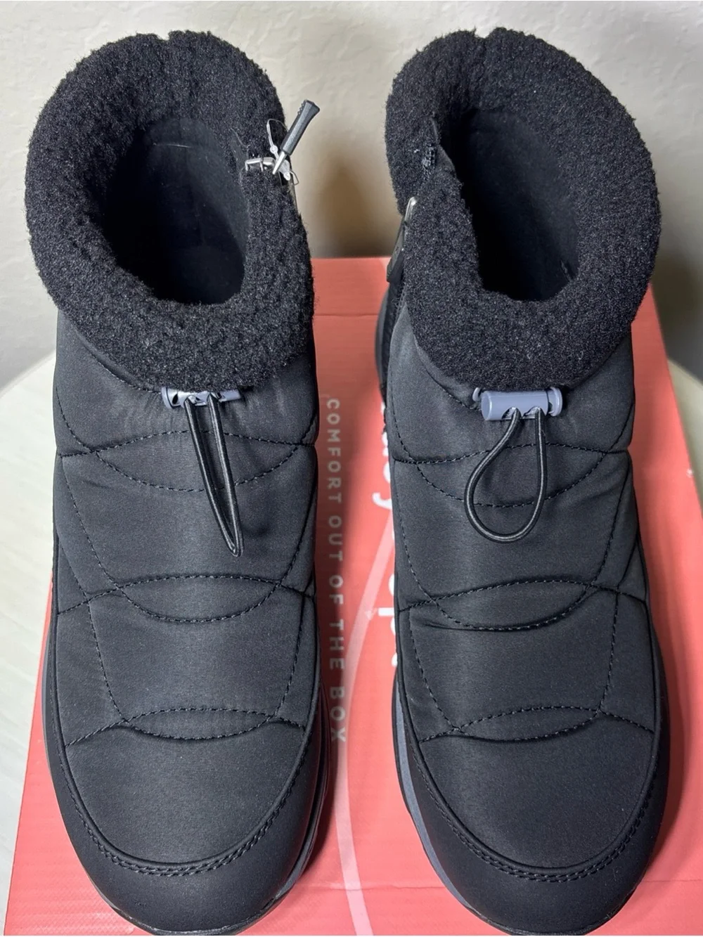 Easy Spirit Eagan2 Black Cozy Cold Weather Walking Booties Women's Size 9.5M NIB